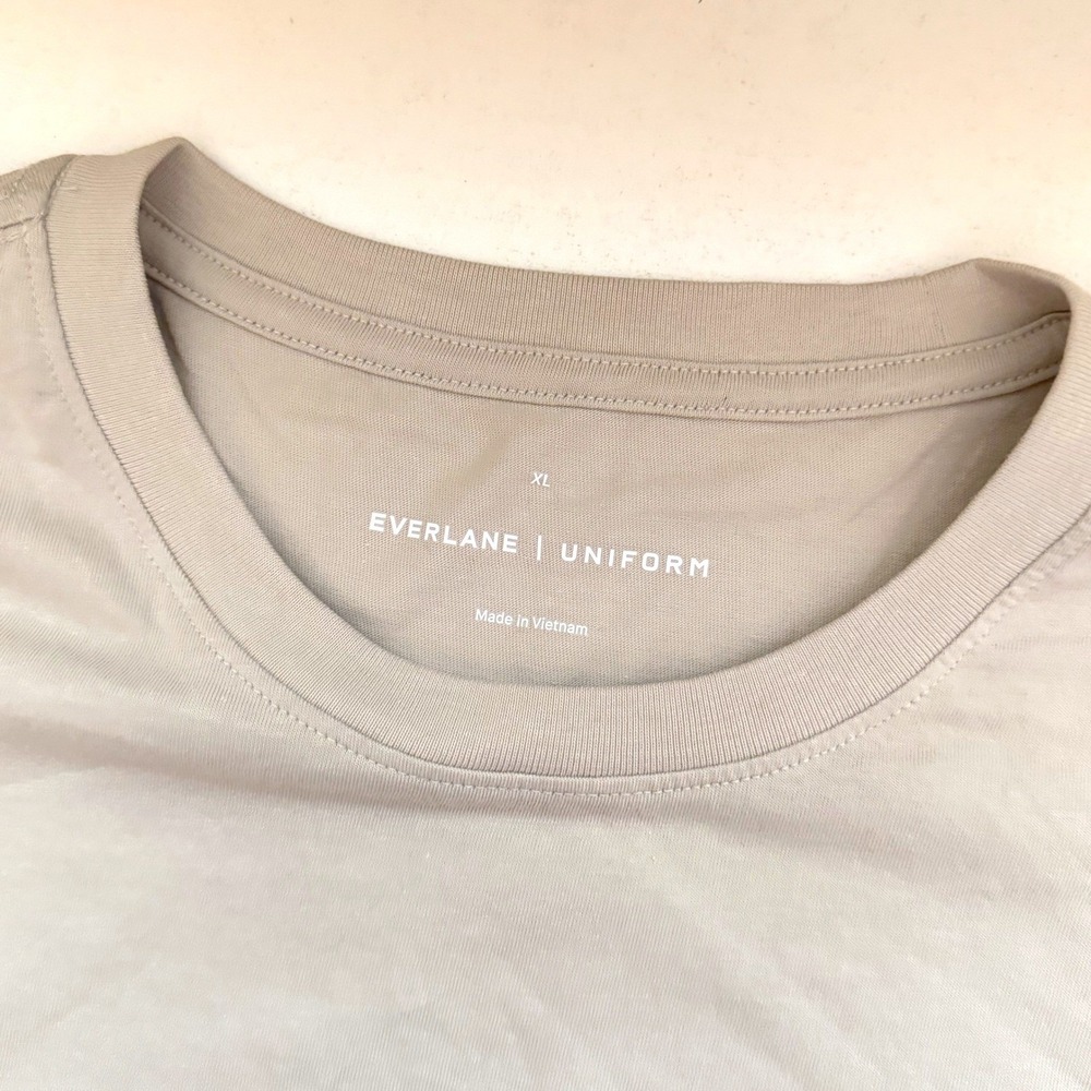 Everlane Uniform Organic Cotton Crew Neck T-Shirt Mens XL Beige Tan Short Sleeve - Picture 5 of 9